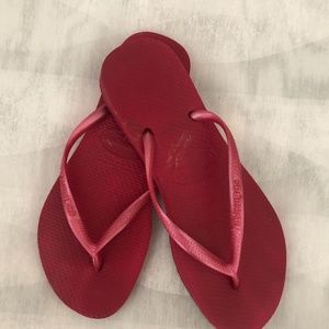 Havaianas Slim Fit Flip Flops